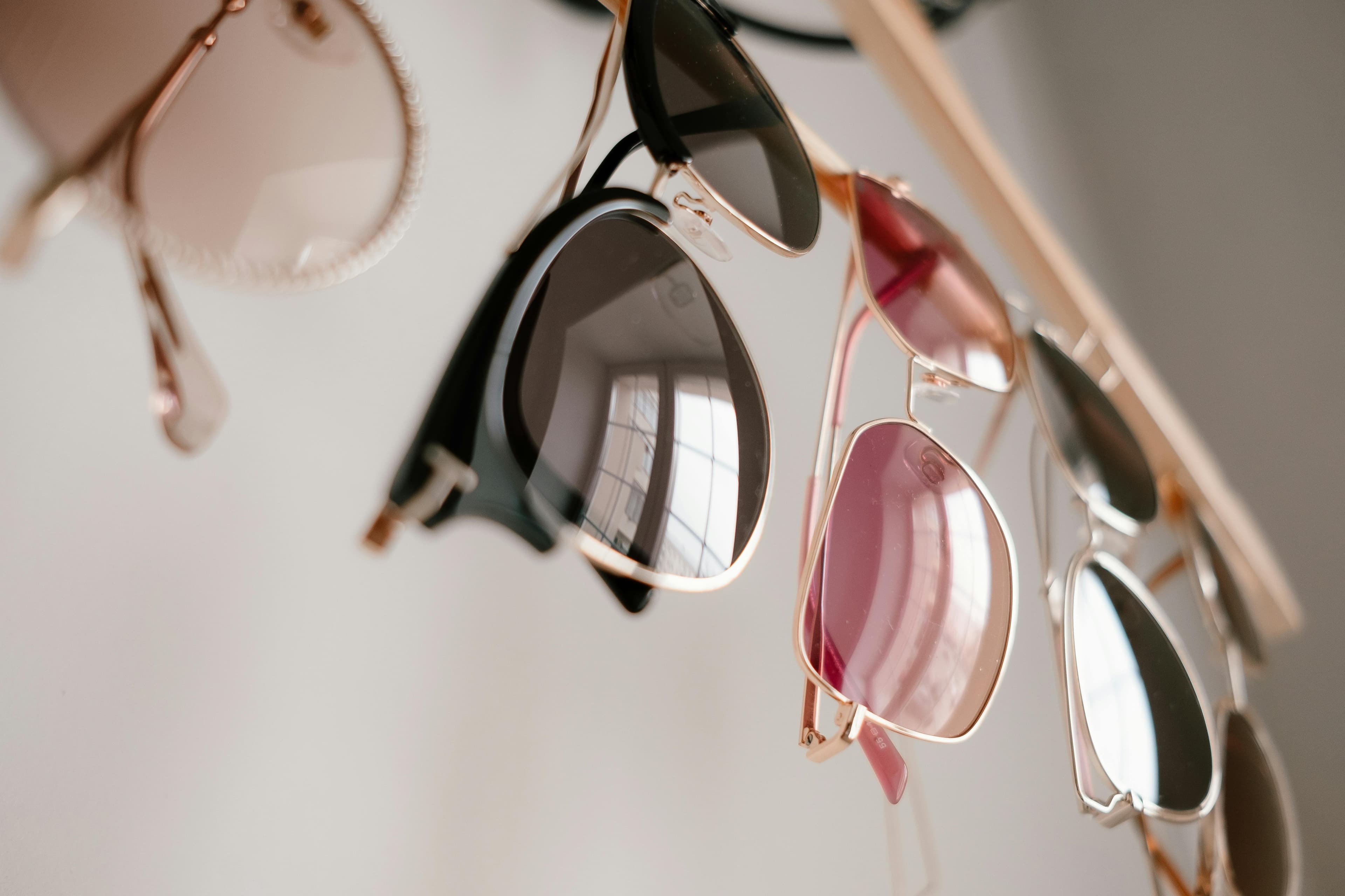 Your Eyes Deserve More: Experience the New Renzoir Eye Wellness Assessment
